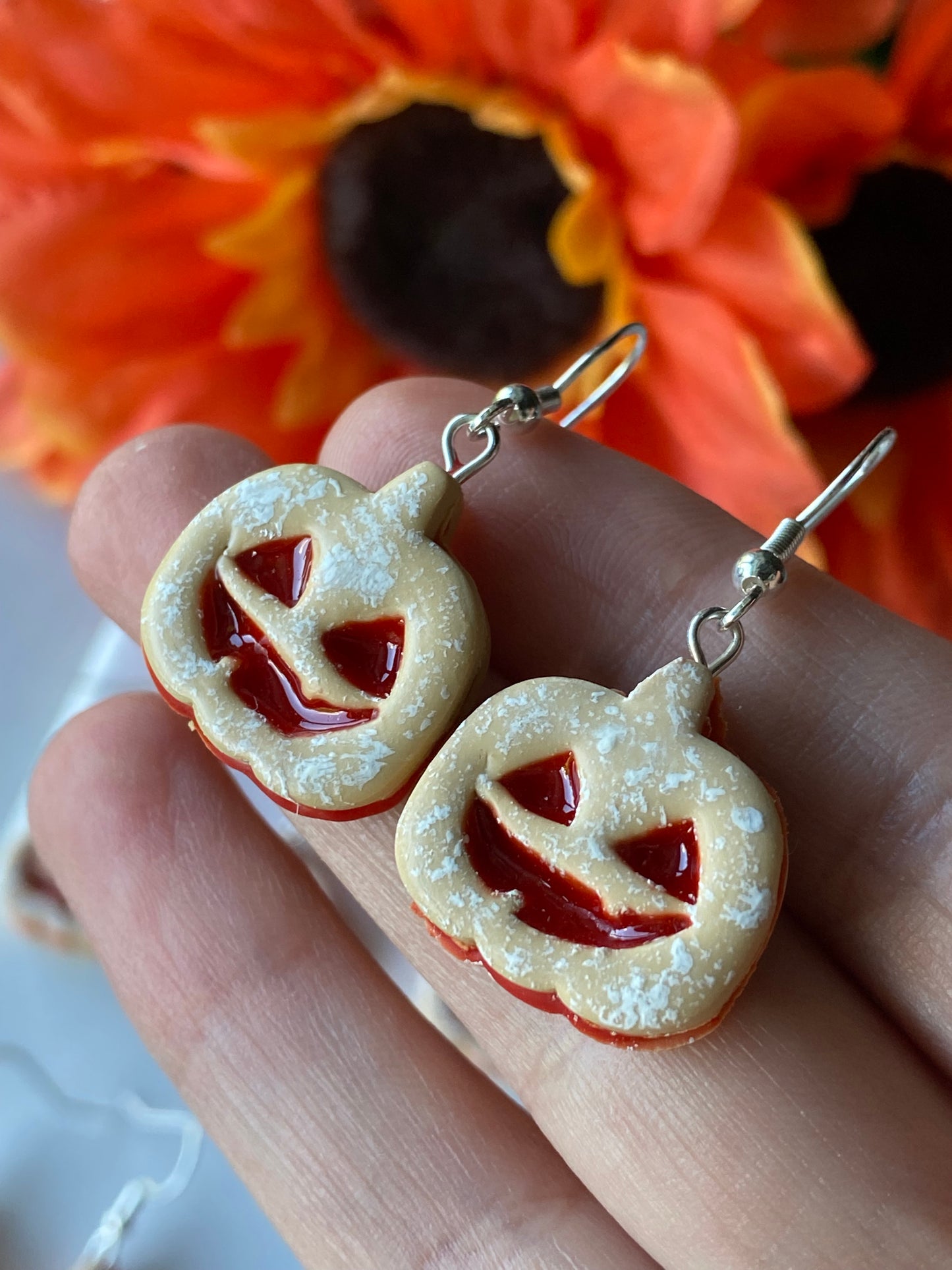 Halloween linzer cookies