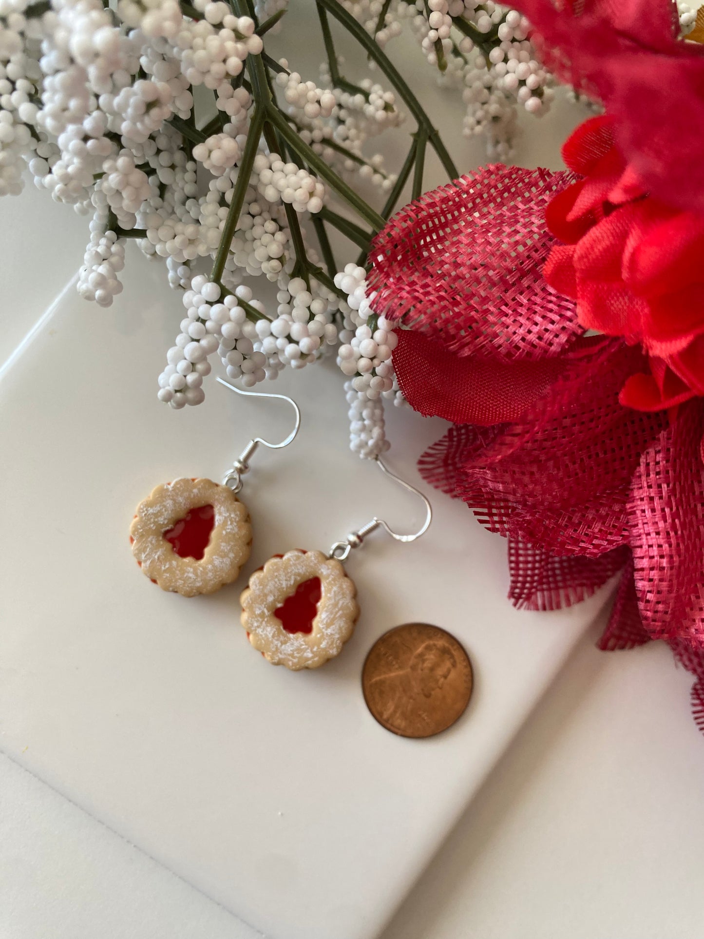 Christmas tree Linzer cookie