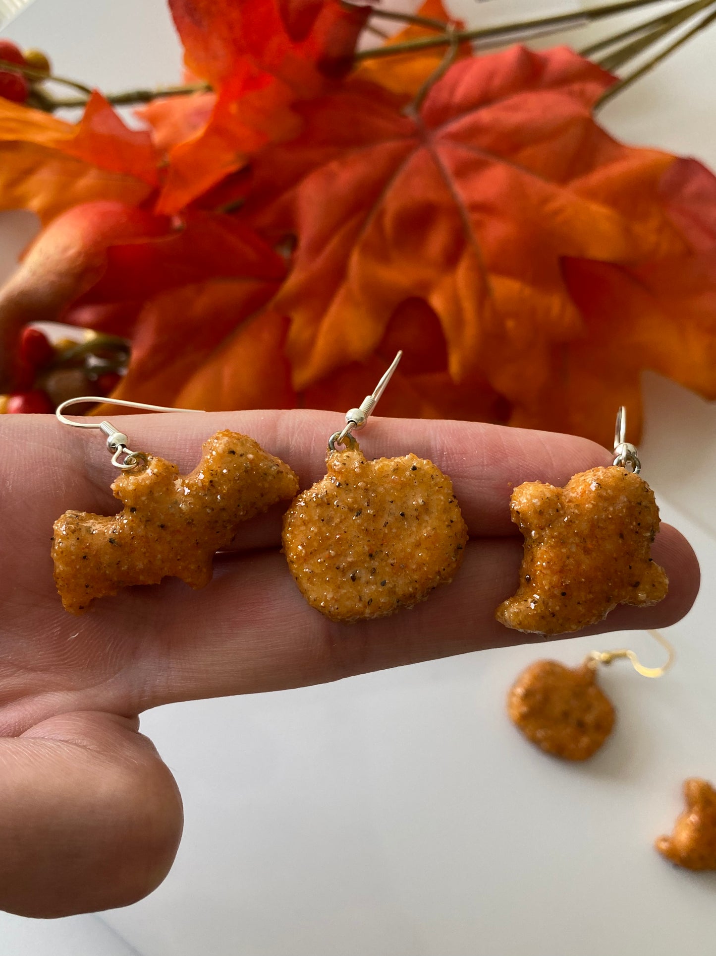 Spooky nugget earrings