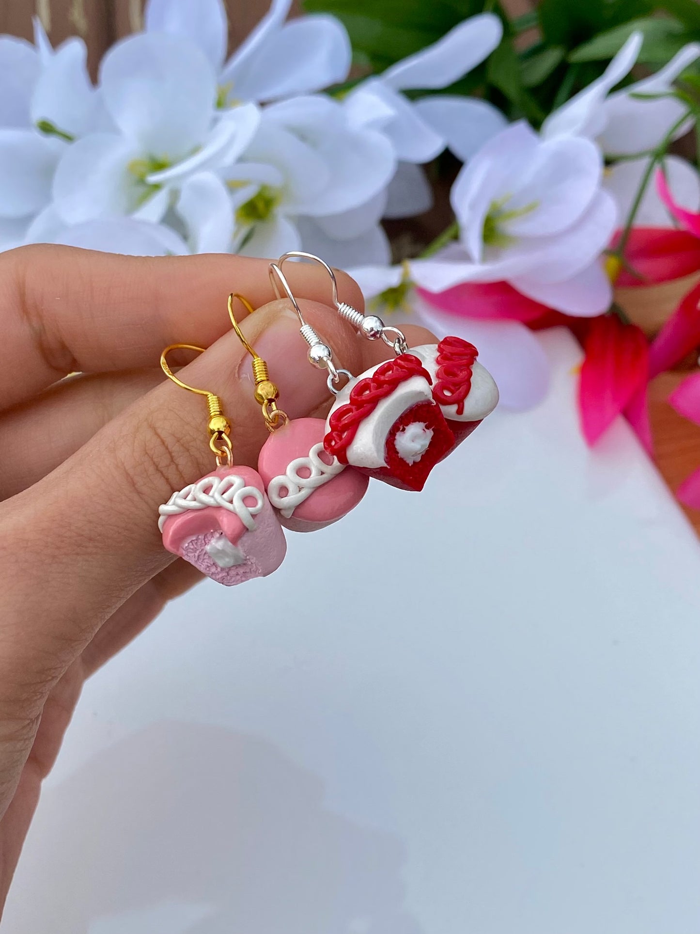 Mother’s Day cupcake earrings