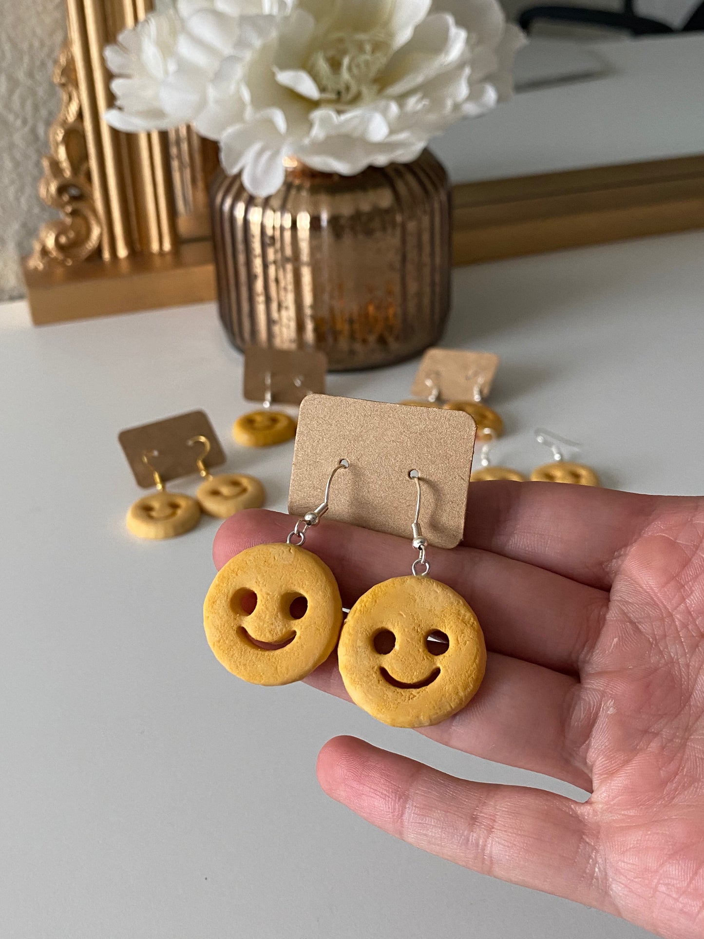 Smiley fries earrings