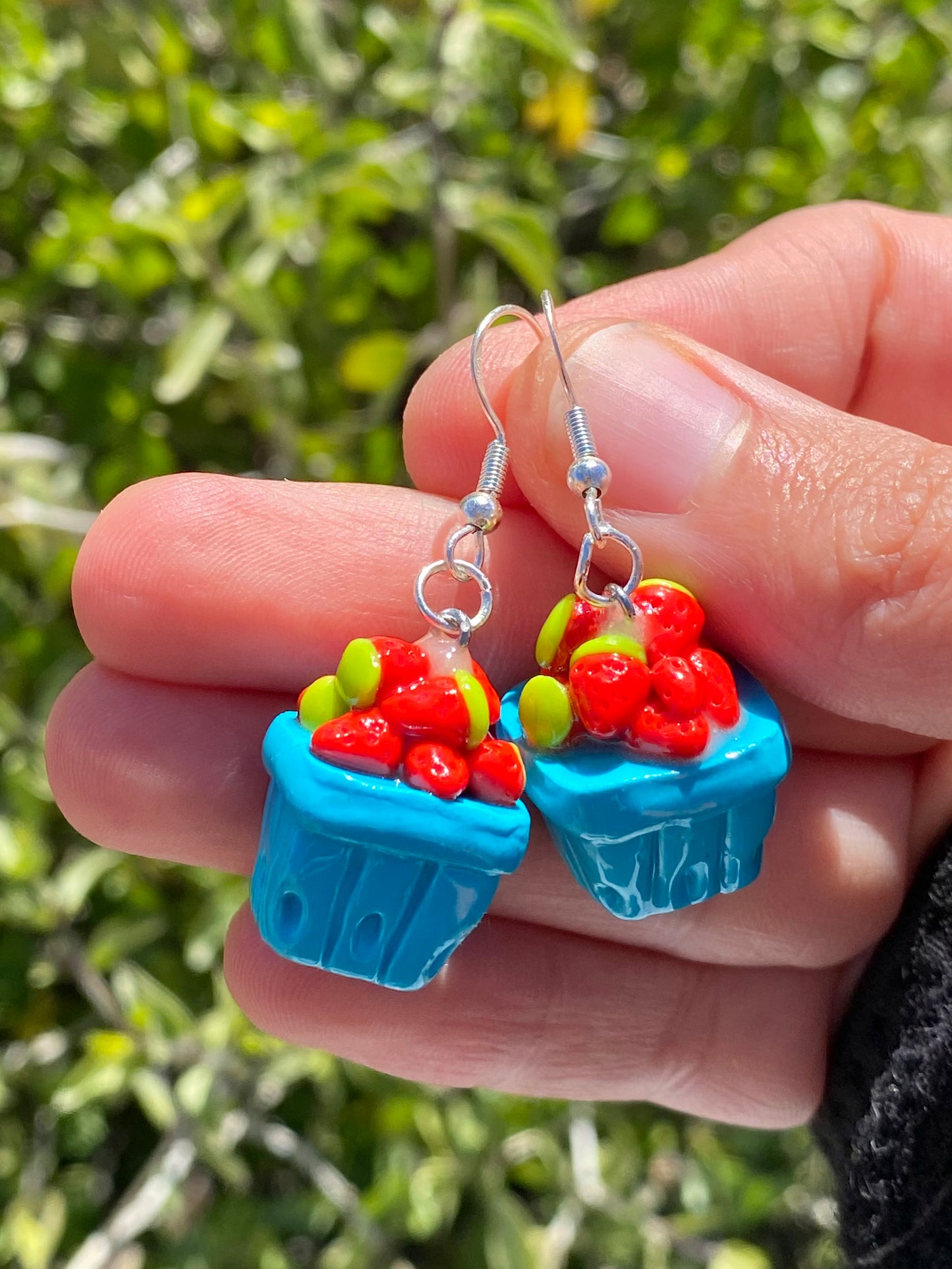 strawberry basket earrings