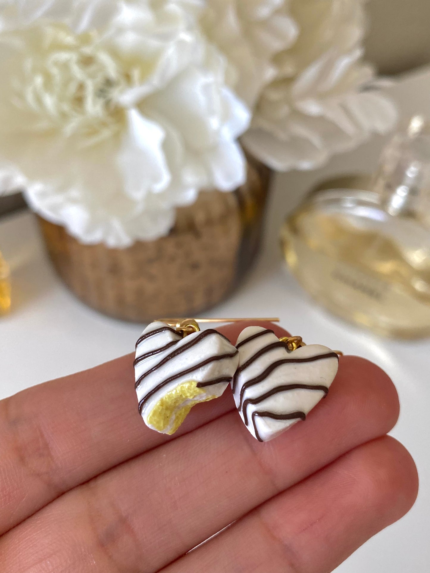 Heart snack cake earrings